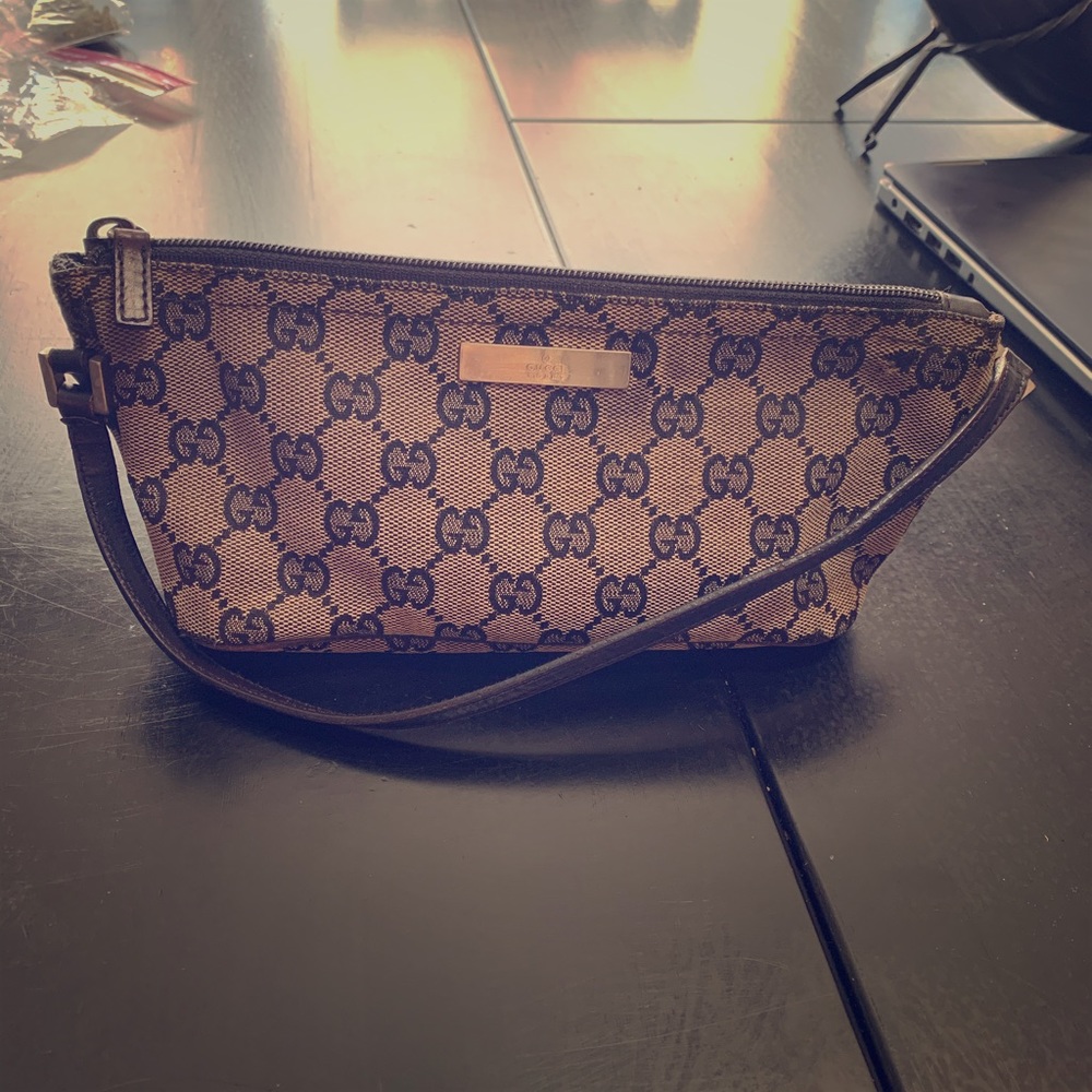 Gucci Baguette